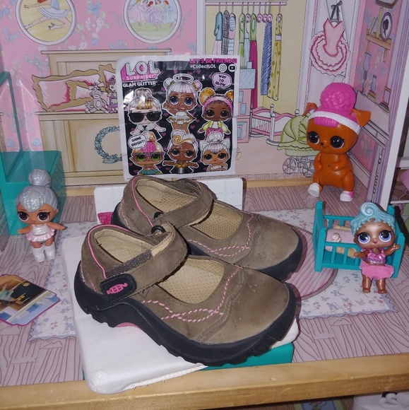 Keen Other - Keen shoes girls size 8